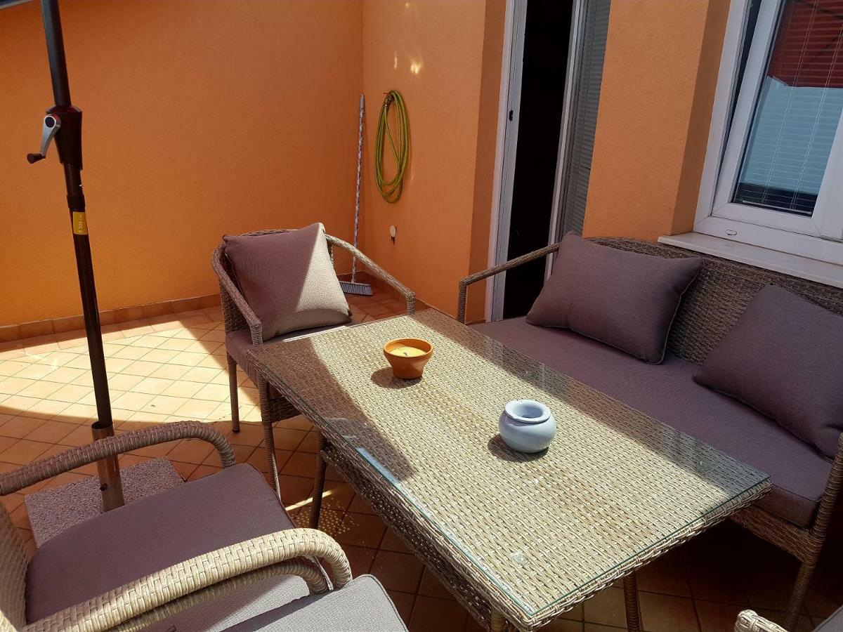 Ferienwohnung The Orange House Izola Exterior foto